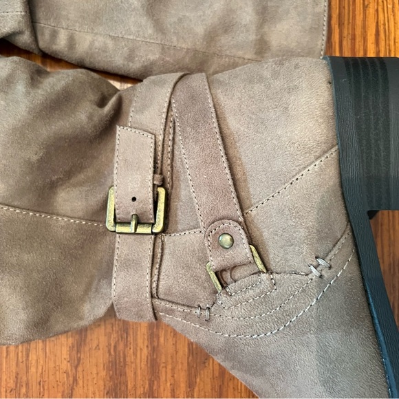 WHITE MOUNTAIN Shoes LIONA Women's Boot Dark Taupe NEW in box - Picture 3 of 8